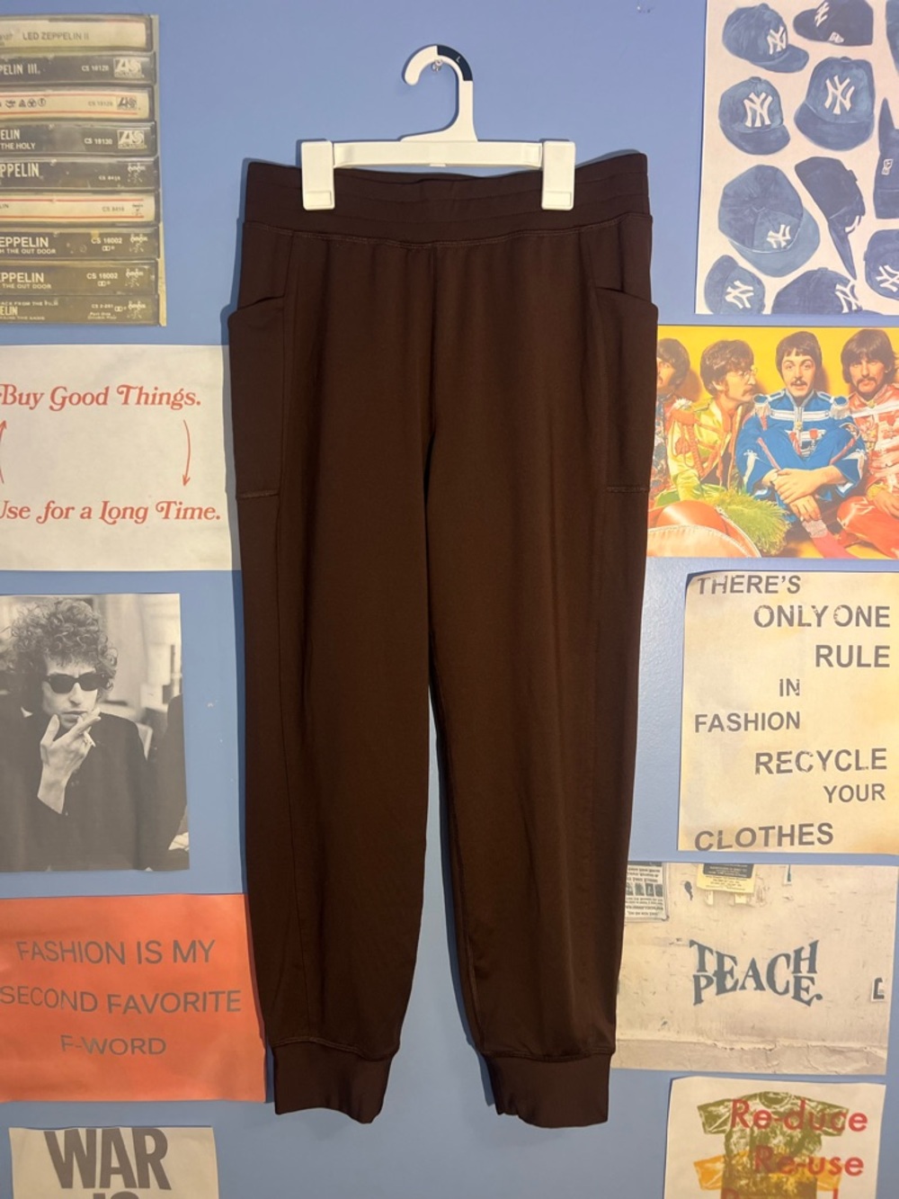 Women’s Medium Brown Fabletics Joggers